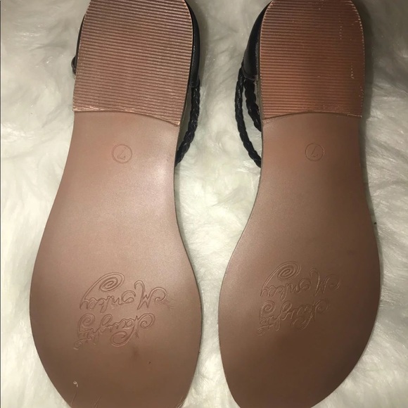 Black sandals - Picture 2 of 2